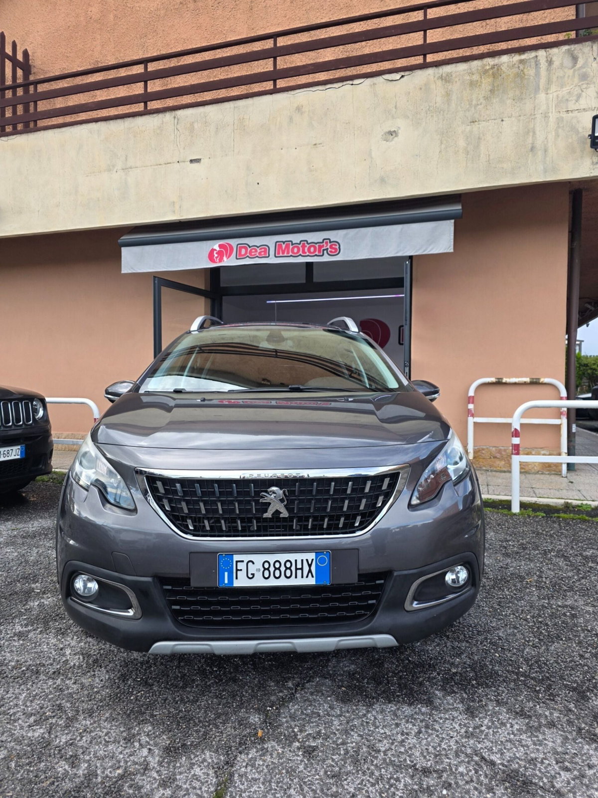 Peugeot 2008 100 Allure (2)