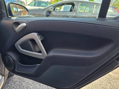 smart Fortwo 800 40 kW coupé pulse cdi (16)
