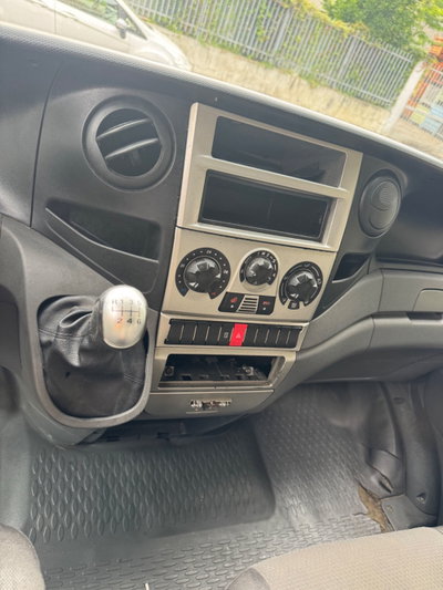 Iveco Daily Furgone 35C15LV BTor 3.0 HPT PL-TA-RG Furgone (13)