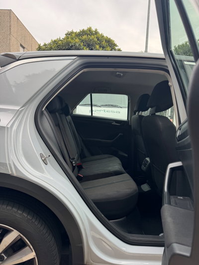 Volkswagen T-Roc 1.6 TDI SCR Advanced BlueMotion Technology (10)