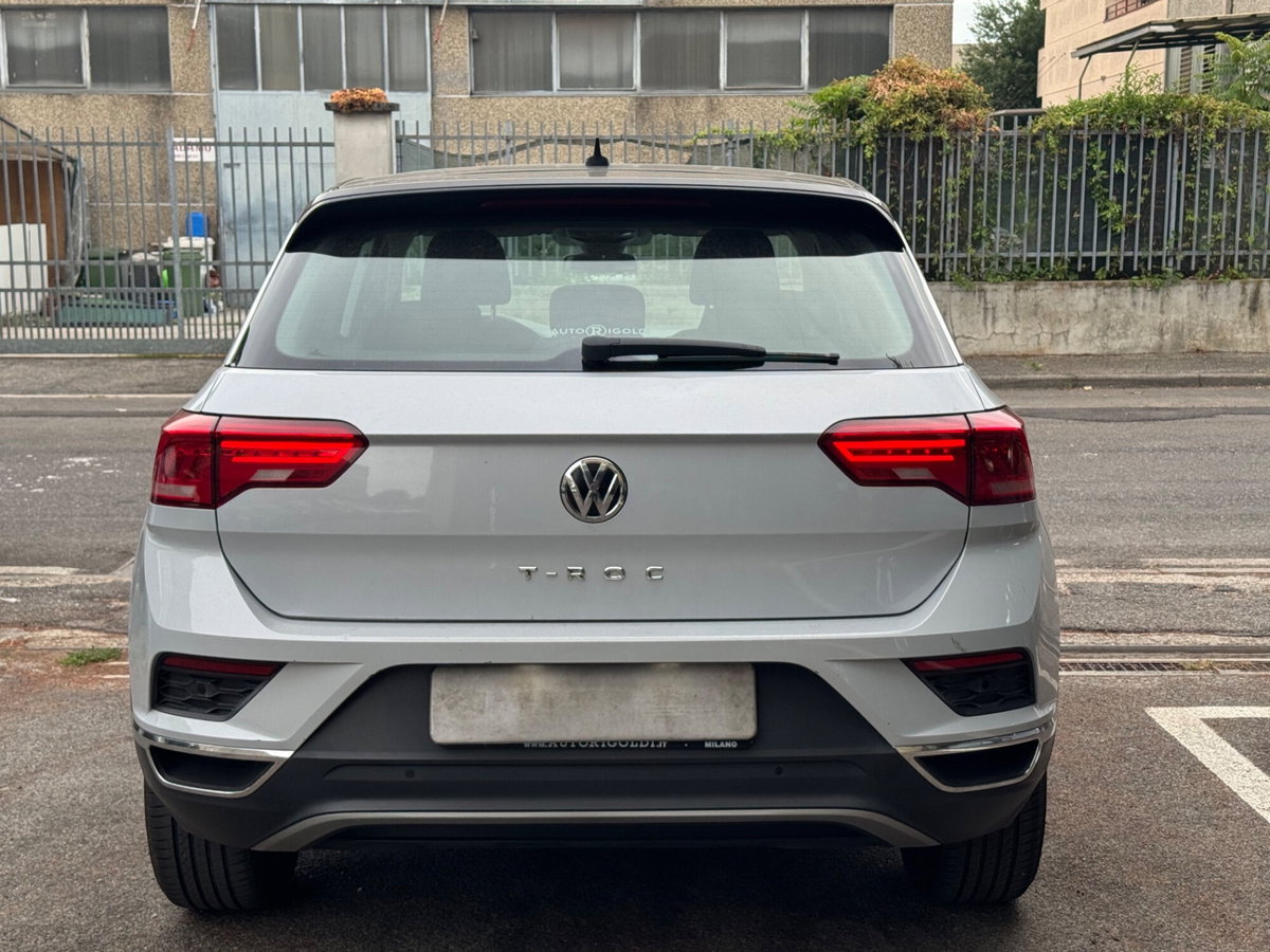 Volkswagen T-Roc 1.6 TDI SCR Advanced BlueMotion Technology (6)