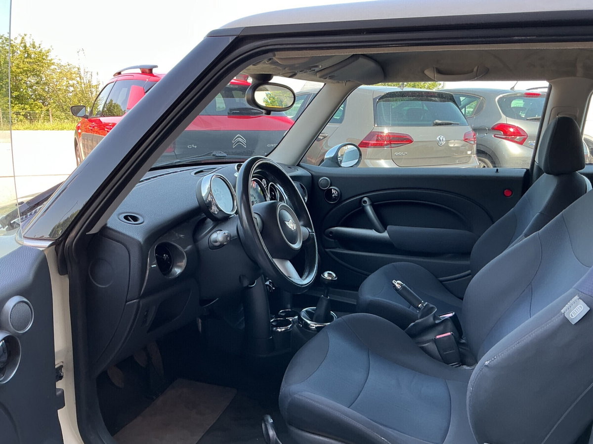 MINI Mini 1.6 16V One Park Lane (17)
