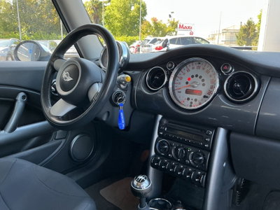 MINI Mini 1.6 16V One Park Lane (16)