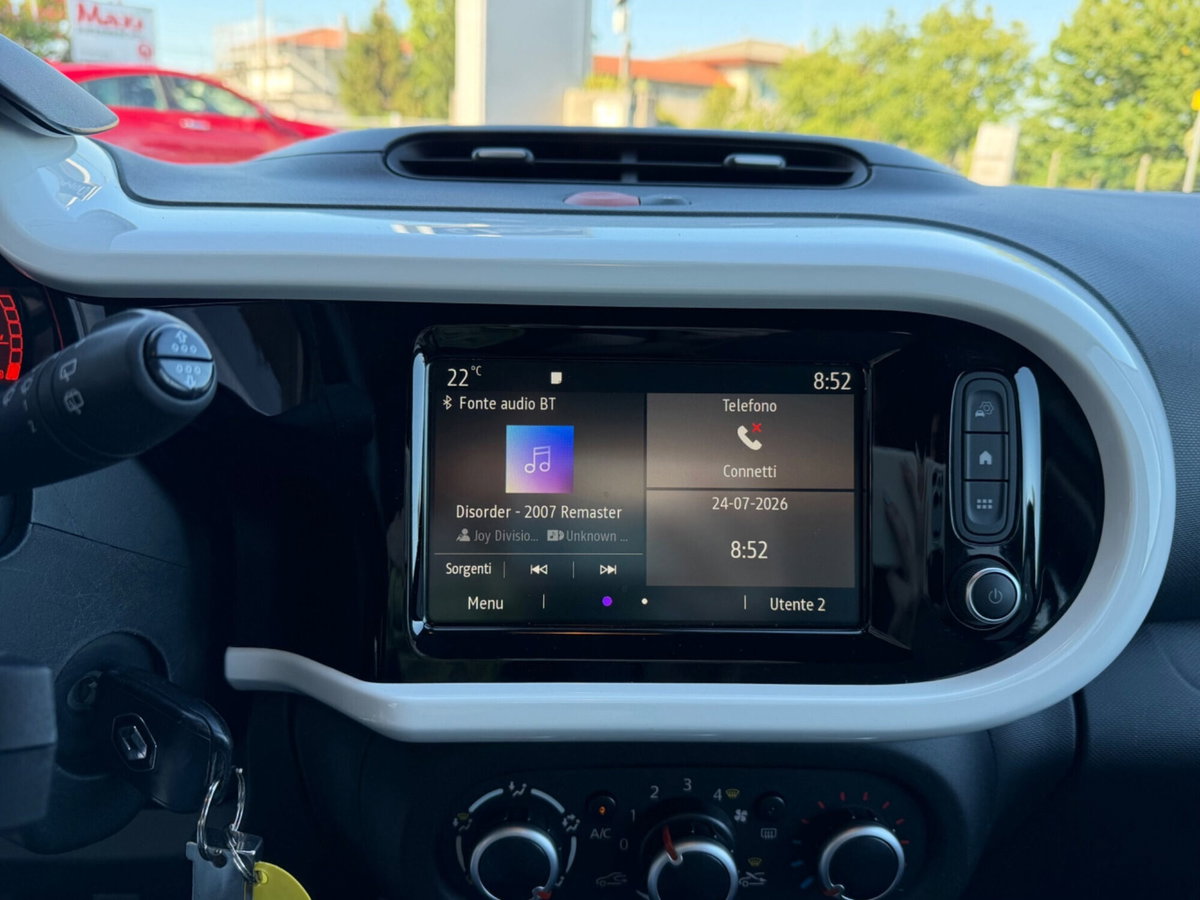 Renault Twingo SCe 65 CV Intens (14)