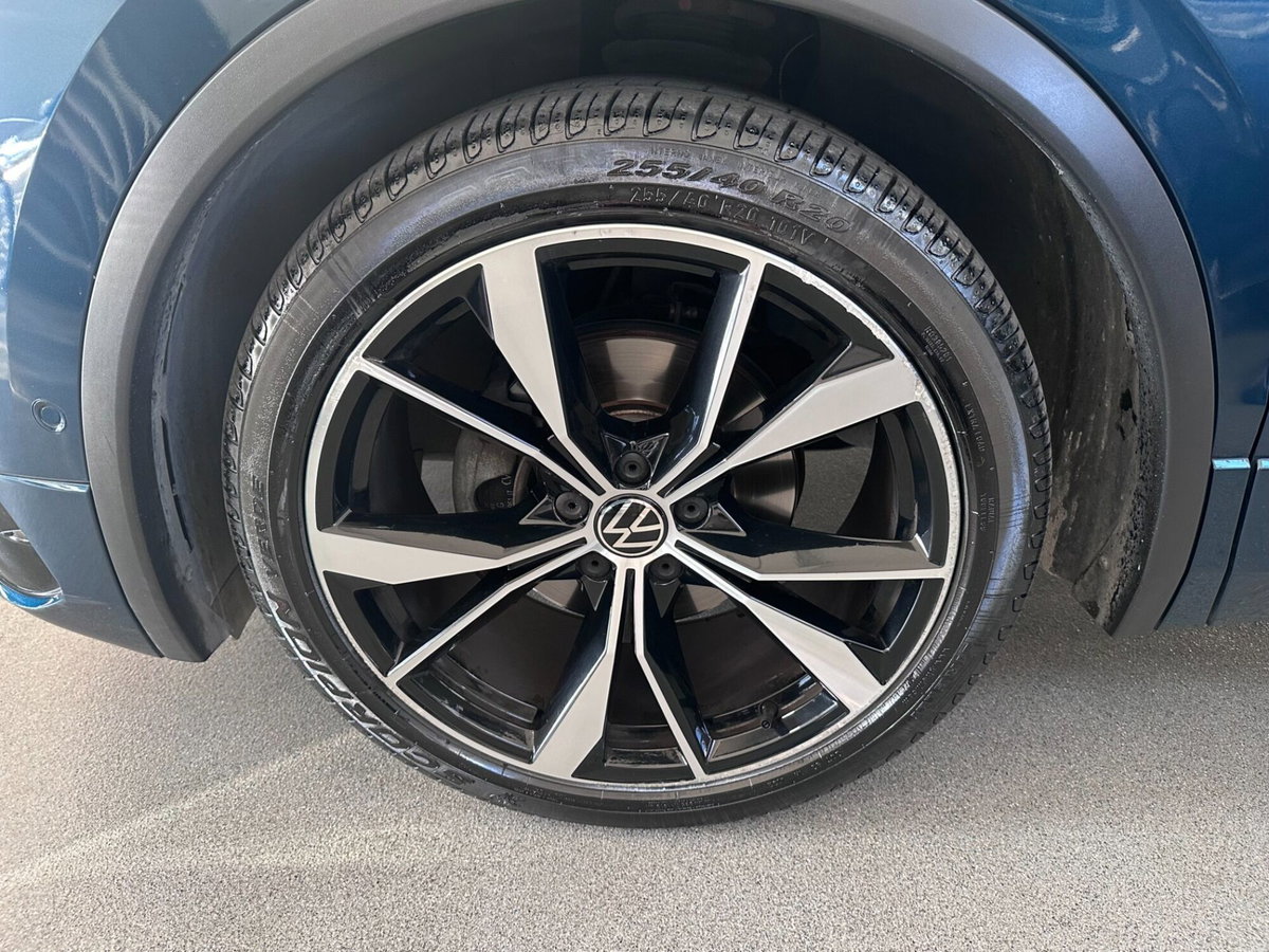 Volkswagen Tiguan 2.0 TDI 150 CV SCR DSG 4MOTION R-Line (11)