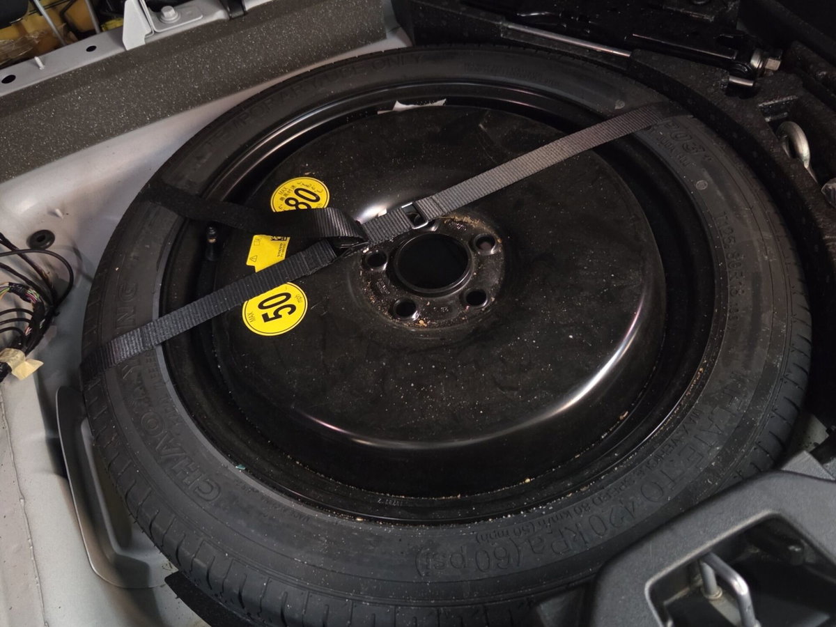 Volvo XC40 T3 Geartronic Momentum Pro (14)