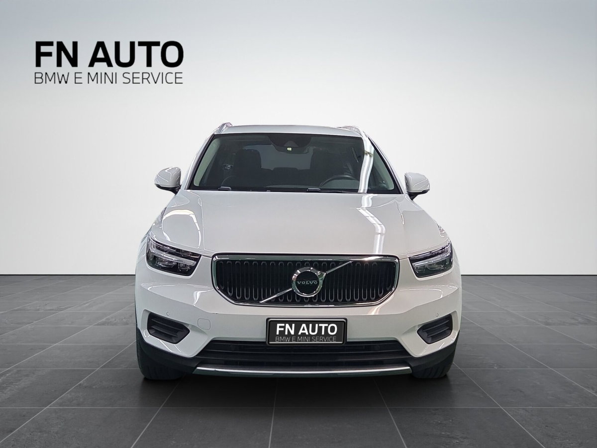 Volvo XC40 T3 Geartronic Momentum Pro (2)