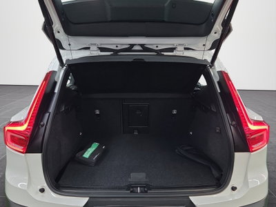 Volvo XC40 T3 Geartronic Momentum Pro (20)