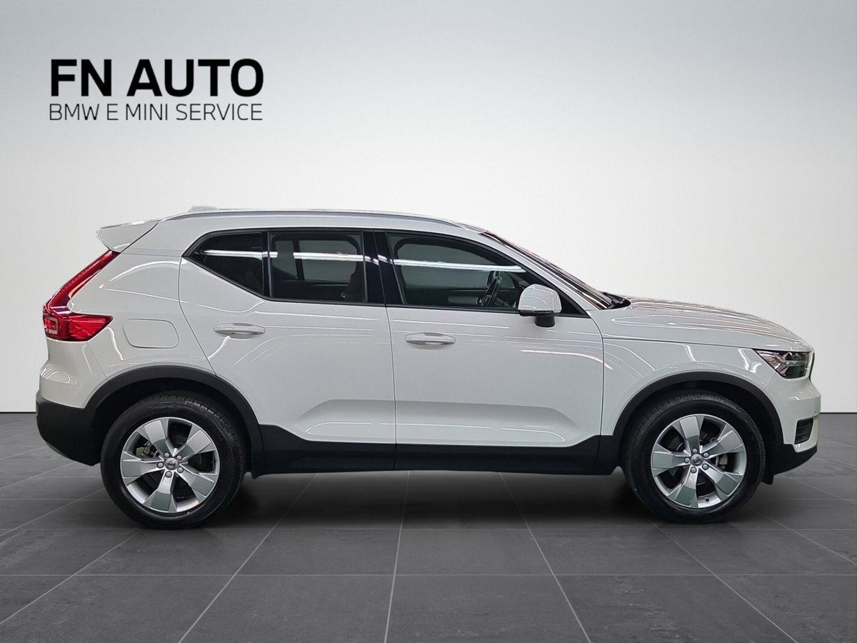 Volvo XC40 T3 Geartronic Momentum Pro (7)