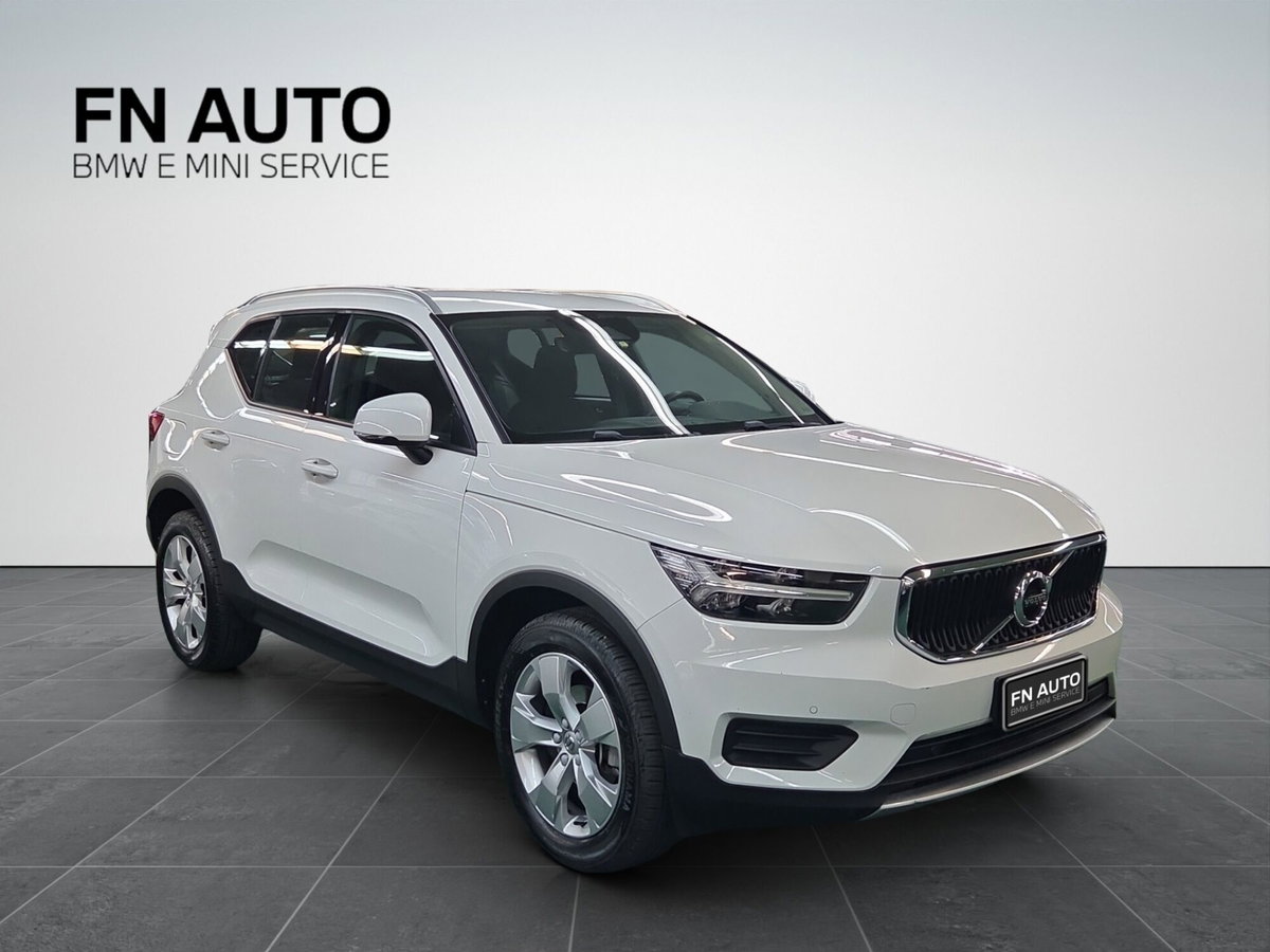 Volvo XC40 T3 Geartronic Momentum Pro (8)