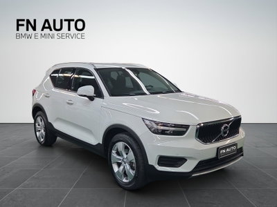 Volvo XC40 T3 Geartronic Momentum Pro (8)