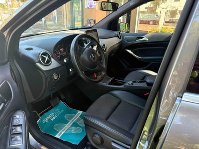 Mercedes-Benz Classe B 180 d Automatic Executive (13)