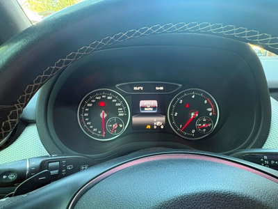Mercedes-Benz Classe B 180 d Automatic Executive (16)