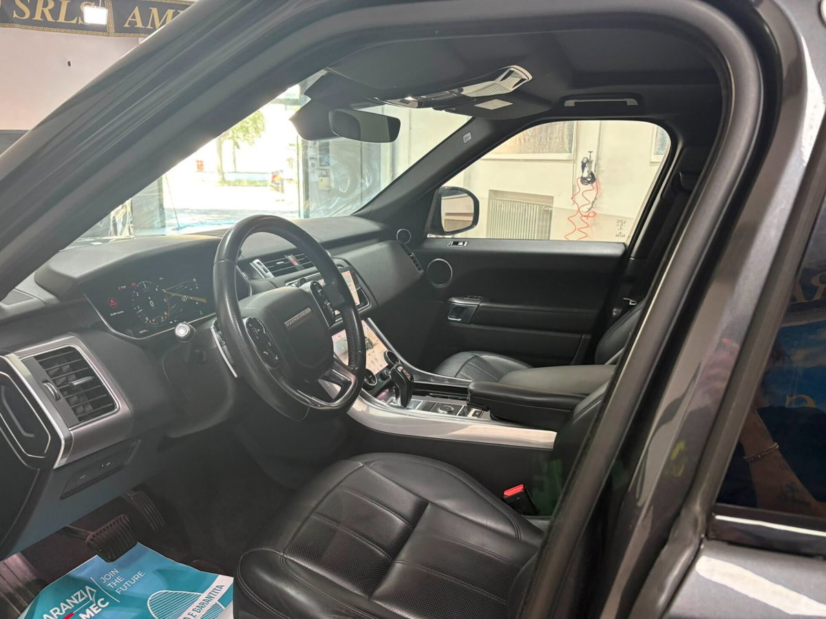 Land Rover Range Rover 3.0 TDV6 HSE (11)