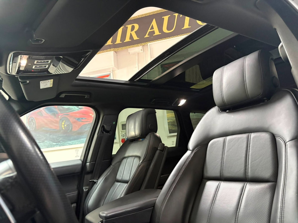 Land Rover Range Rover 3.0 TDV6 HSE (18)