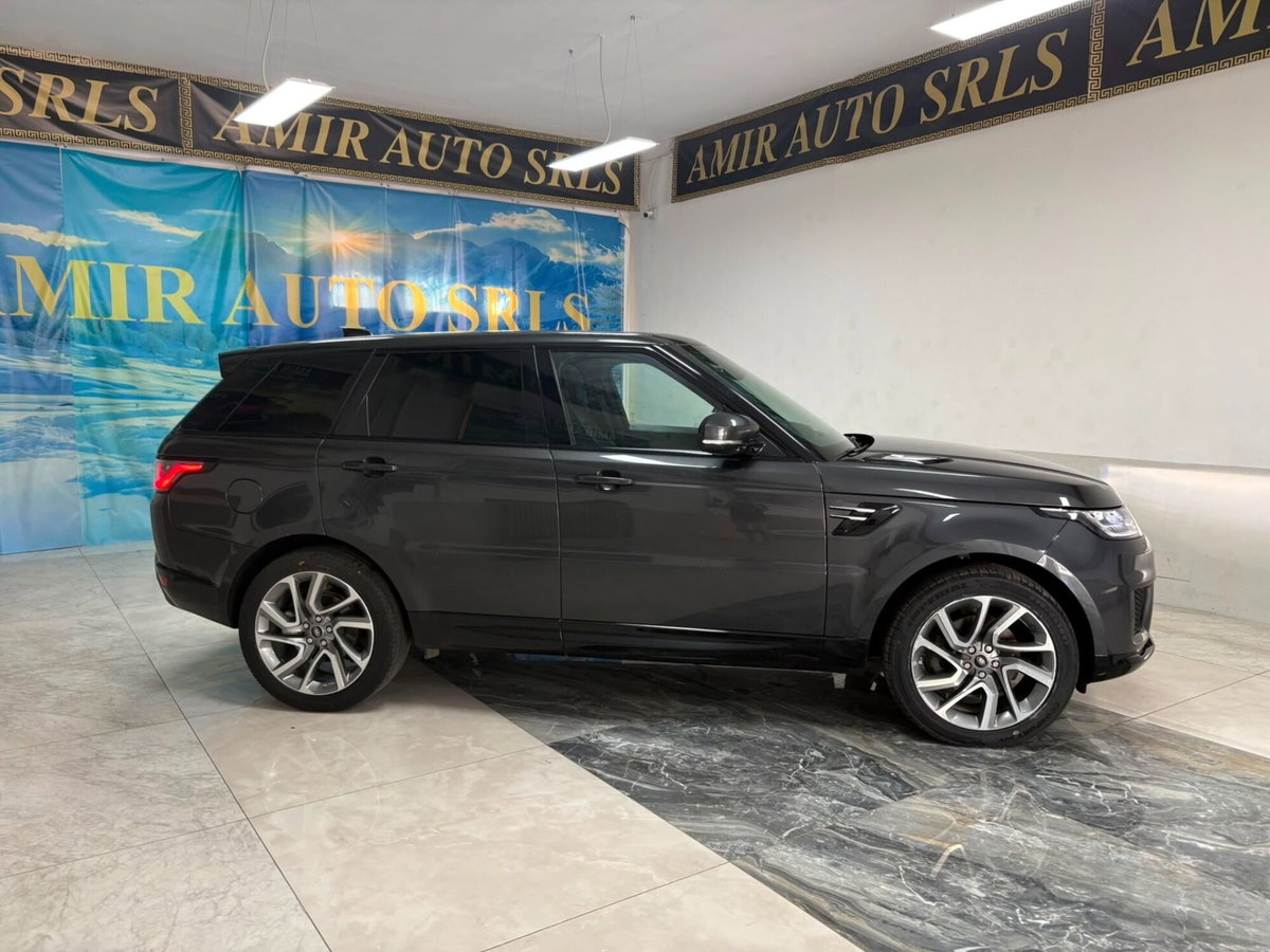 Land Rover Range Rover 3.0 TDV6 HSE (2)