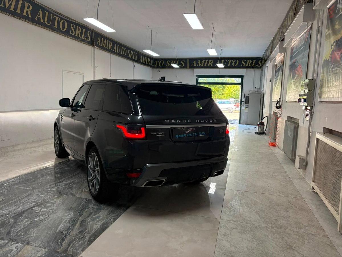 Land Rover Range Rover 3.0 TDV6 HSE (7)