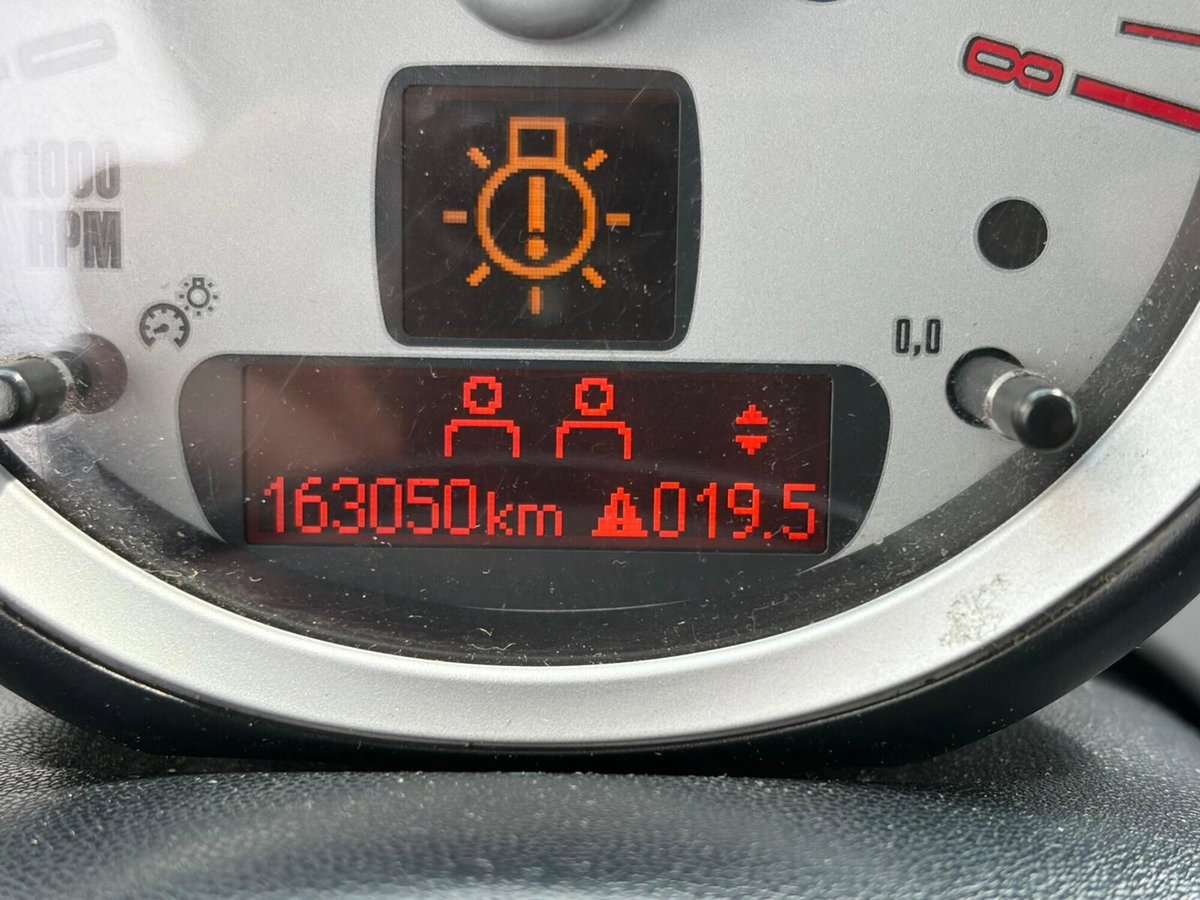 MINI Mini 1.4 16V Ray (12)