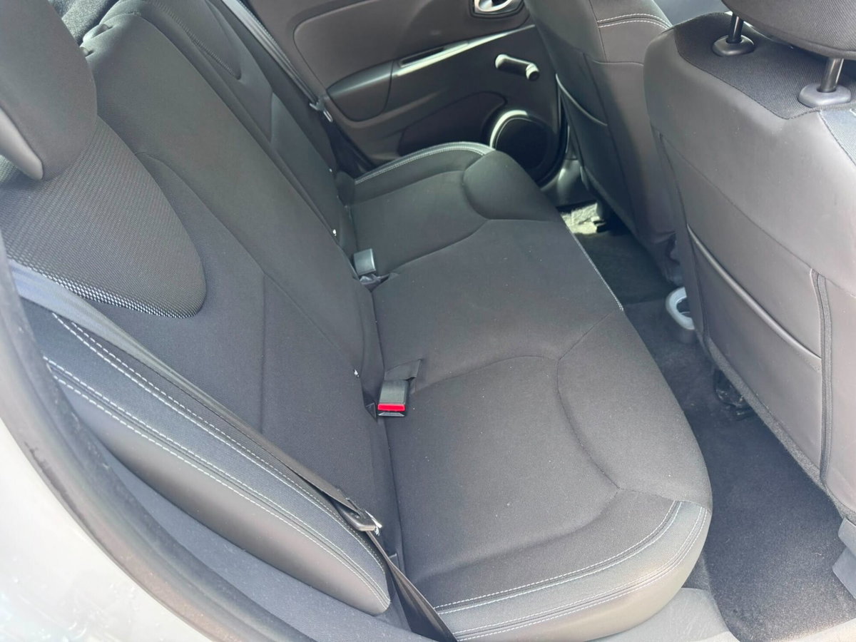 Renault Clio TCe 12V 90CV Start&Stop 5 porte Energy Intens (12)
