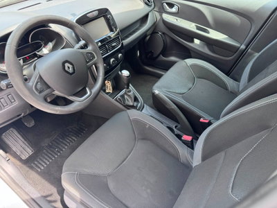 Renault Clio TCe 12V 90CV Start&Stop 5 porte Energy Intens (8)