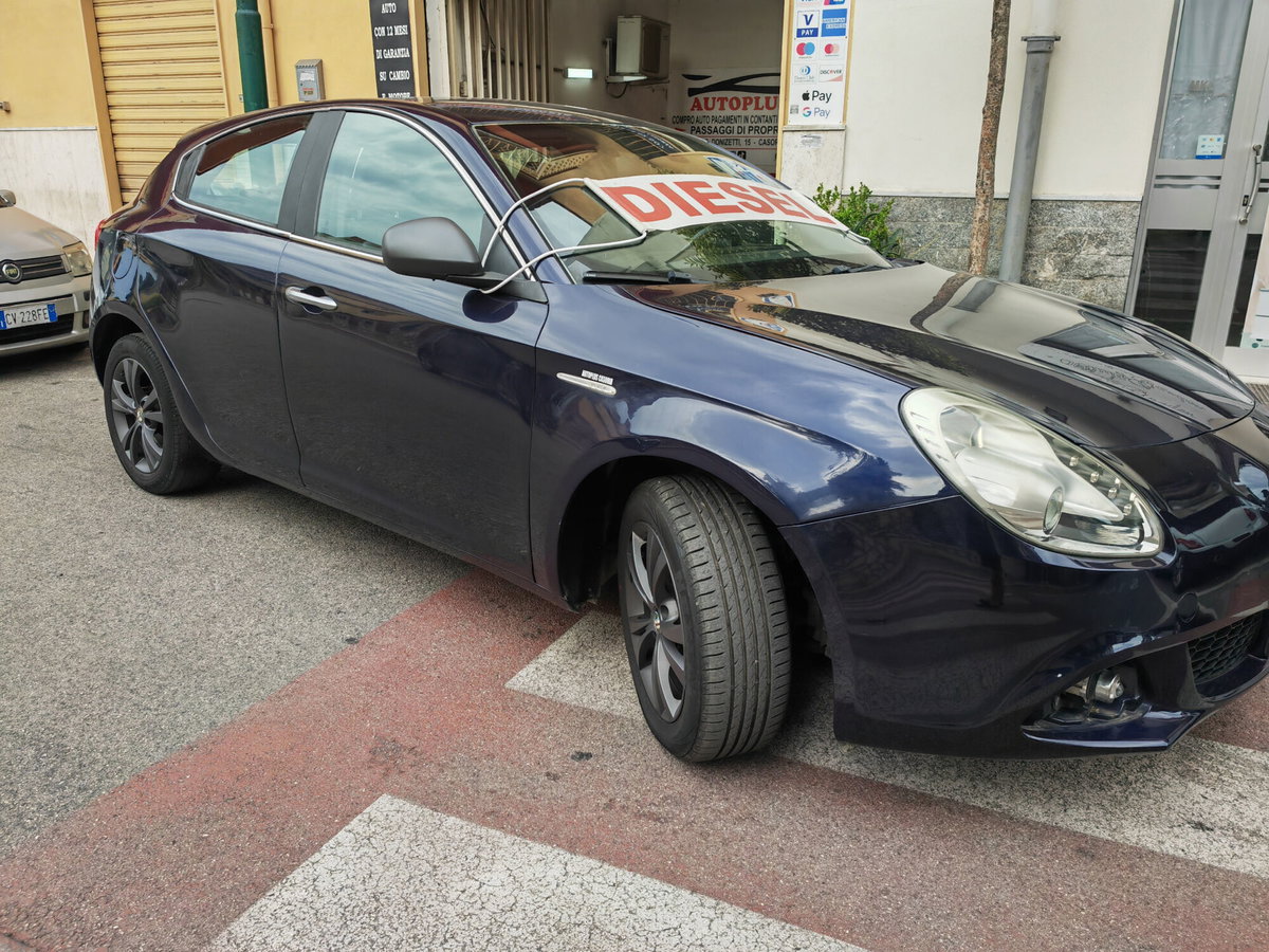 Alfa Romeo Giulietta 2.0 JTDm-2 Distinctive 170cv (3)