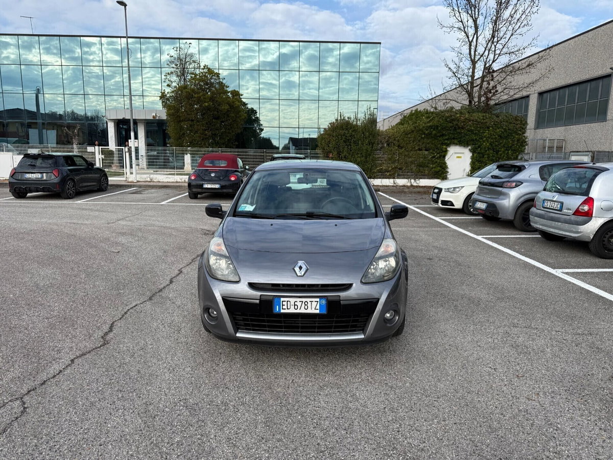 Renault Clio 1.2 16V 5 porte Luxe