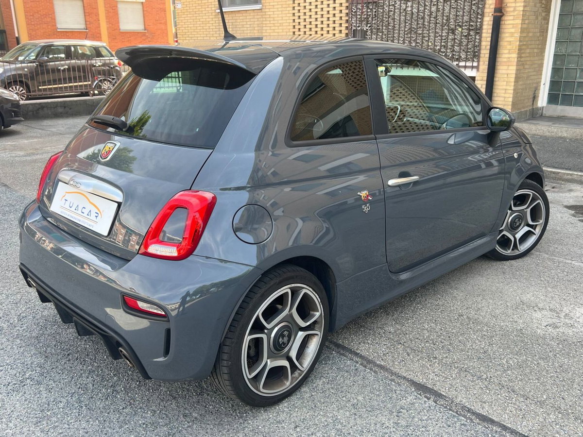 Abarth 500 1.4 Turbo T-Jet (4)