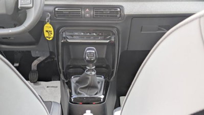 Citroen C3 1.2 puretech turbo Business 100cv s&s (10)