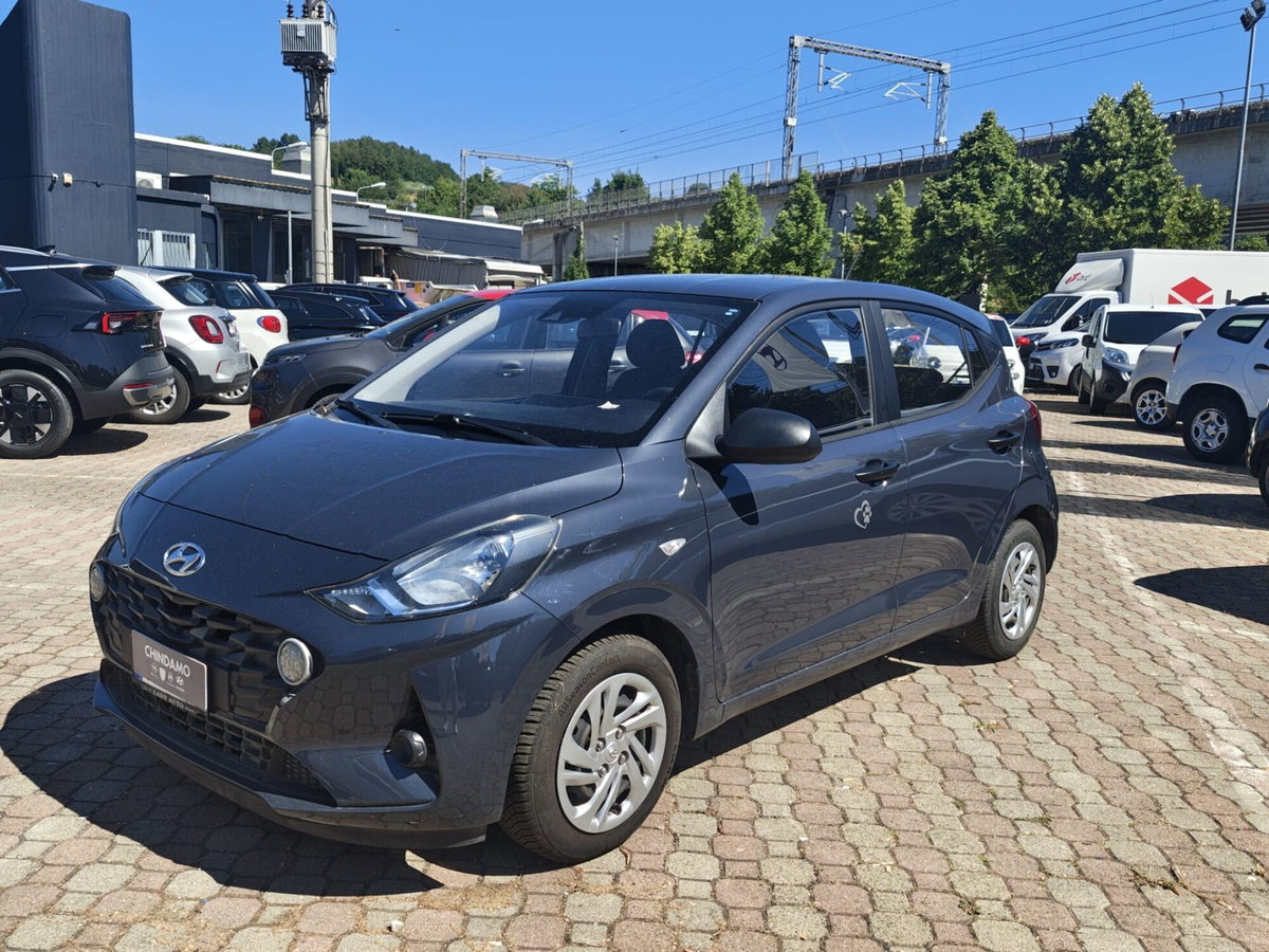 Hyundai i10 1.0 MPI con Ecopack Advanced (2)