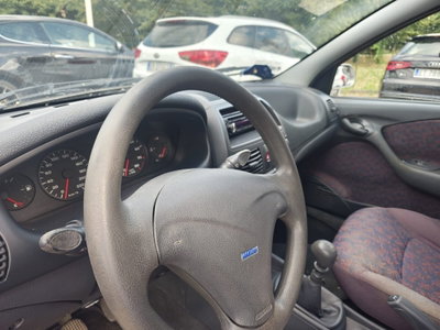 Fiat Brava 80 16V cat SX (10)