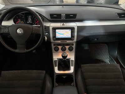 Volkswagen Passat Variant 2.0 TDI DPF 4mot. Business (6)