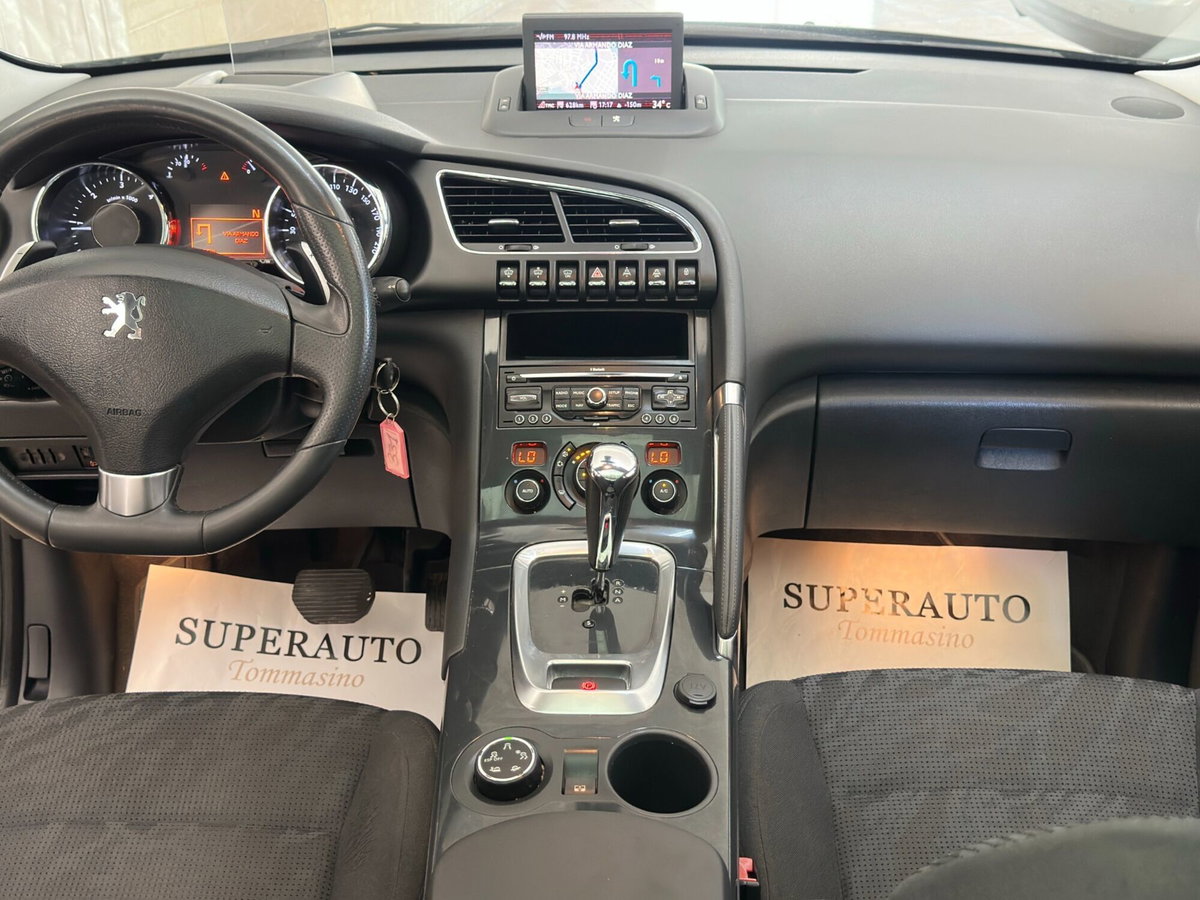 Peugeot 3008 1.6 e-HDi 112CV cambio robotizzato Stop&Start Active (10)
