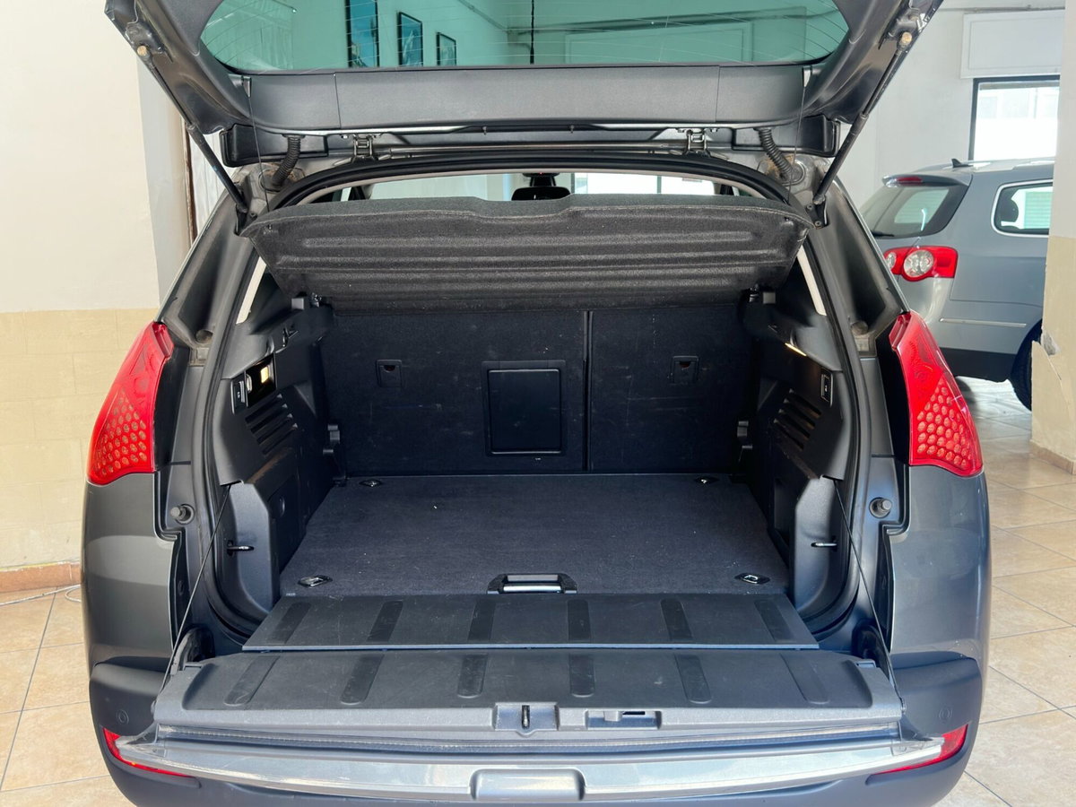 Peugeot 3008 1.6 e-HDi 112CV cambio robotizzato Stop&Start Active (19)