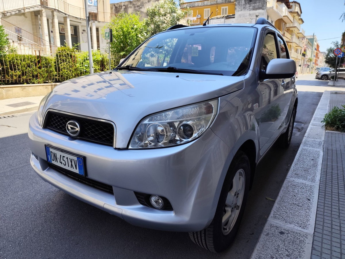 Daihatsu Terios 1.5 4WD Hiro (3)