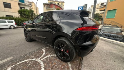 Jaguar E-Pace 2.0D 150 CV AWD aut. R-Dynamic (6)