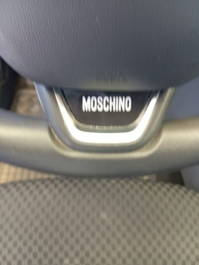 Renault Clio dCi 8V 75 CV 5 porte Moschino Life (16)