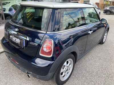 MINI Mini 1.6 16V Cooper (4)