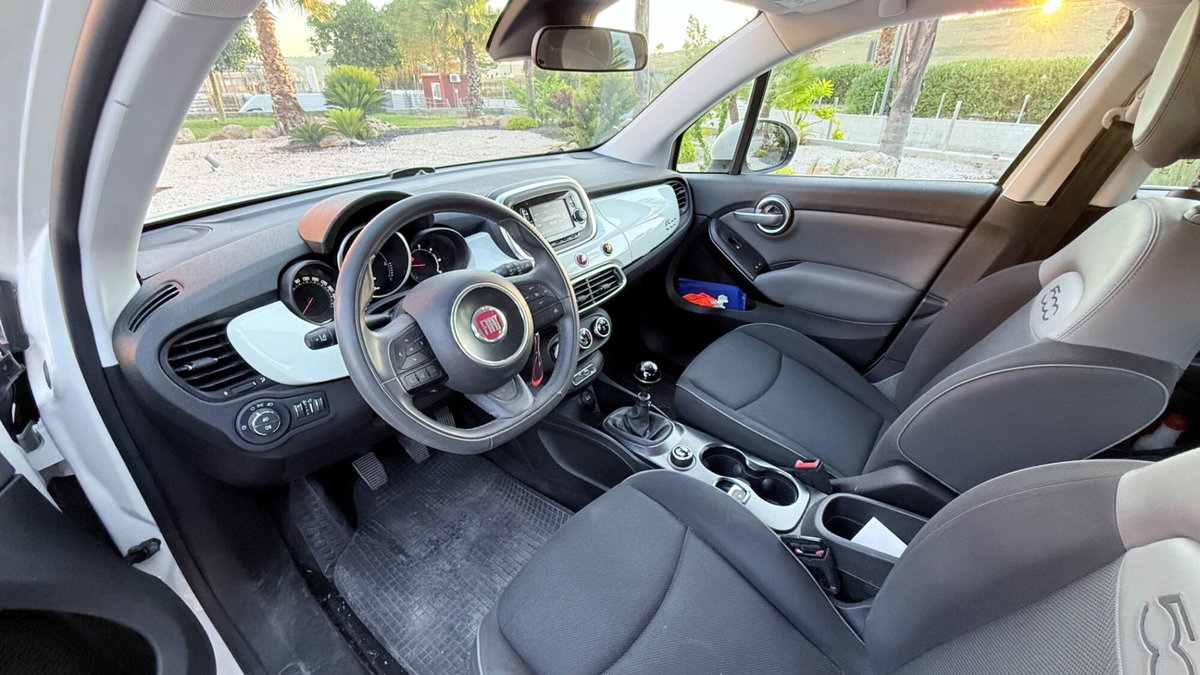 Fiat 500X 1.6 MultiJet 120 CV Lounge (13)