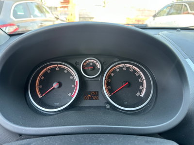 Opel Corsa 1.2 5 porte Elective (19)
