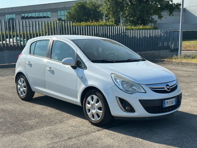Opel Corsa 1.2 5 porte Elective (3)