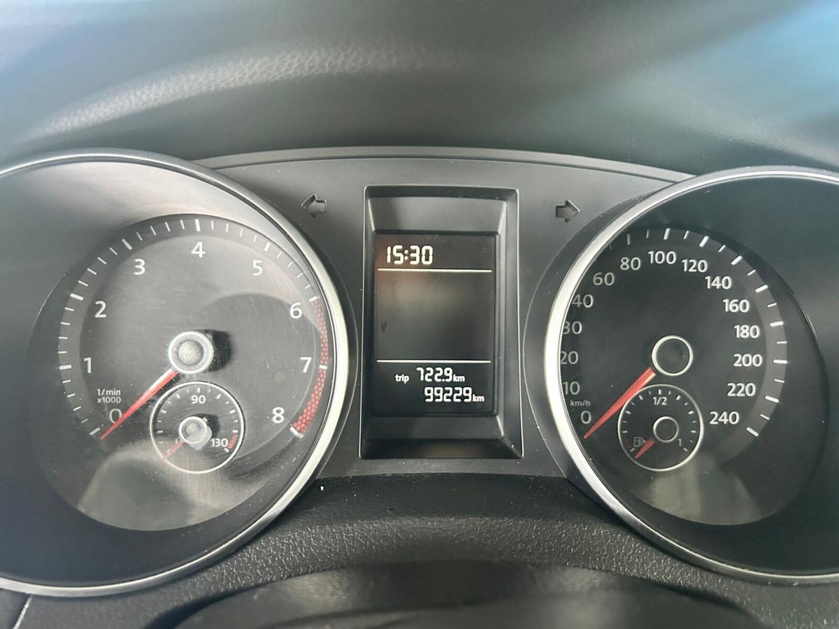 Volkswagen Golf 1.4 5p. United (9)