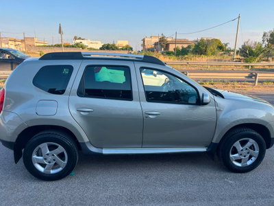 Dacia Duster 1.5 dCi 90CV 4x2 Lauréate (4)