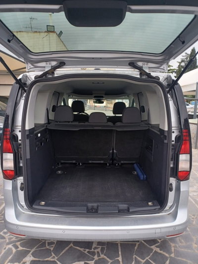Volkswagen Caddy 2.0 TDI 122 CV Life Maxi (10)