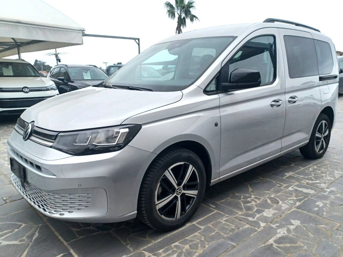 Volkswagen Caddy 2.0 TDI 122 CV Life Maxi (8)