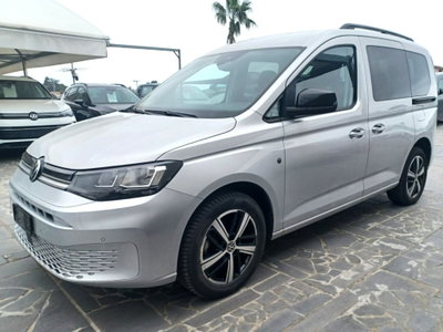 Volkswagen Caddy 2.0 TDI 122 CV Life Maxi (8)