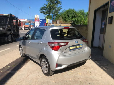 Toyota Yaris 1.5 Hybrid 5 porte Cool (6)