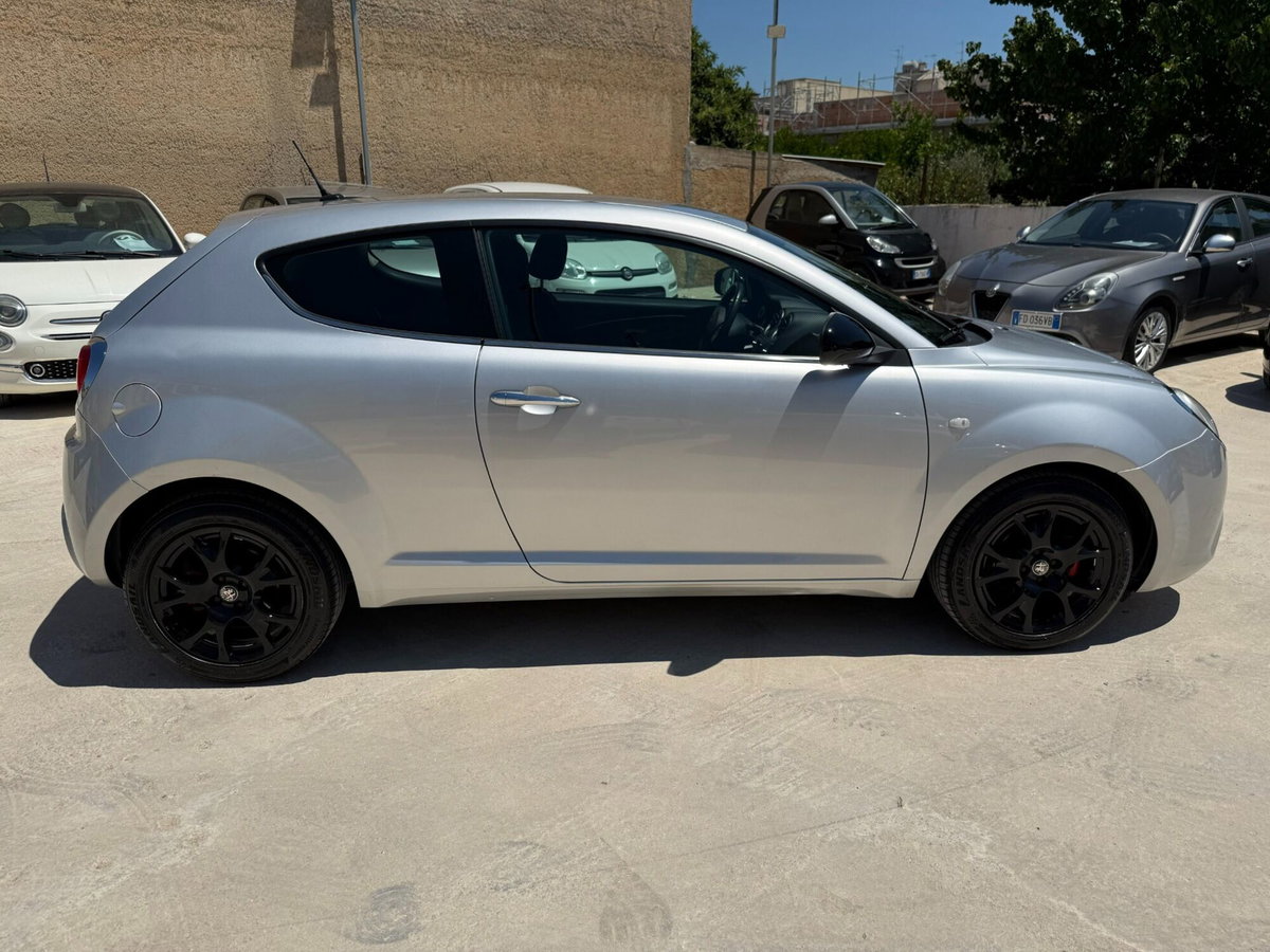 Alfa Romeo MiTo 1.4 105 CV M.air S&S Distinctive (6)