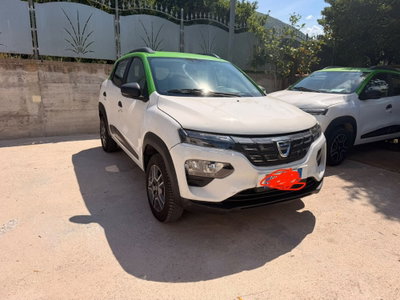 Dacia Spring Comfort Plus Electric 45 (2)