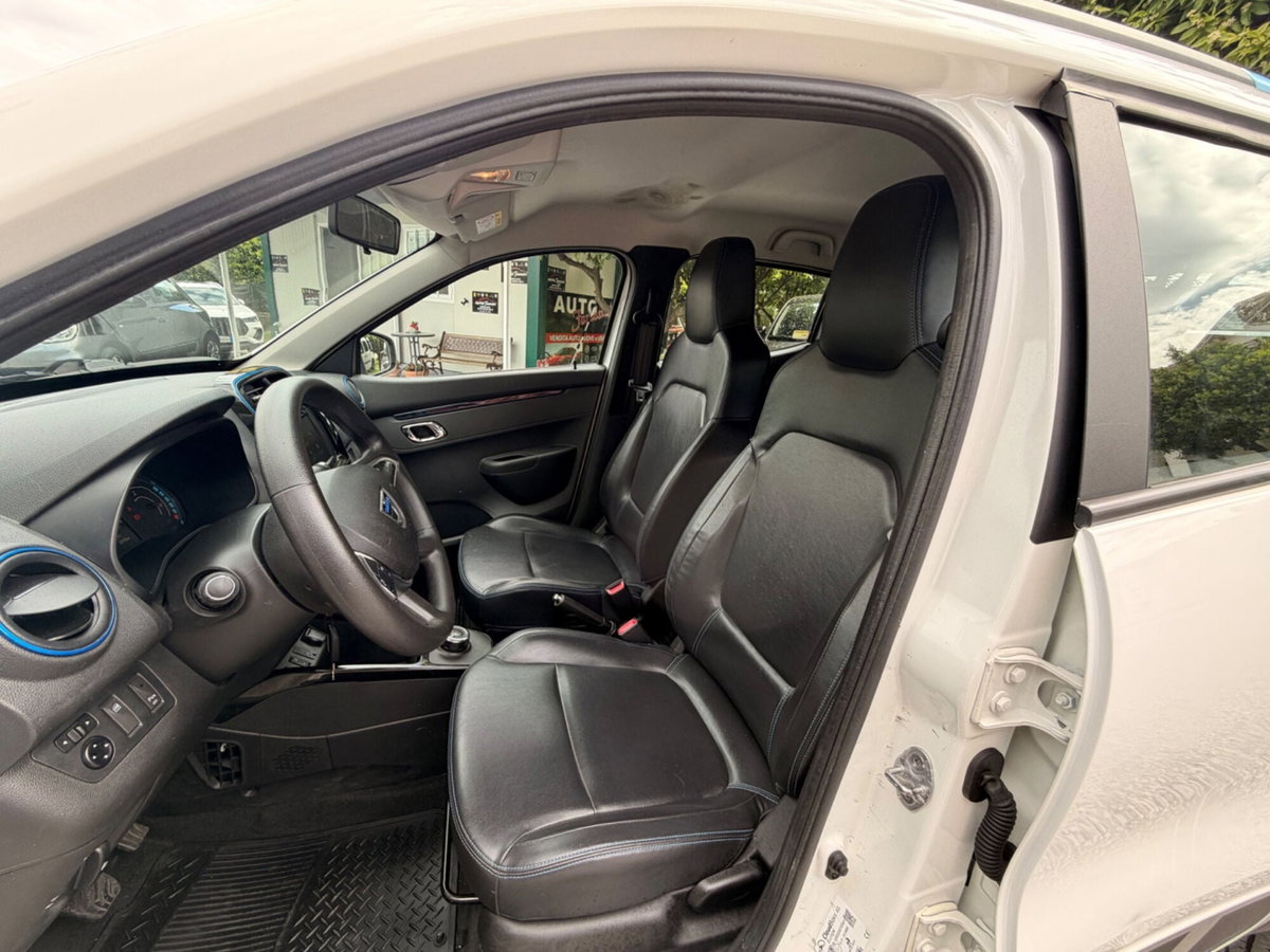 Dacia Spring Comfort Plus Electric 45 (8)