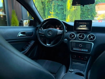 Mercedes-Benz Classe A 180 d Automatic Premium (9)